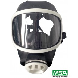 Pełnotwarzowa-maska-wykonana-z-gumy-NBR-posiada-jedno-złącze-na-filtr - MSA-S3-BASIC-PLUS