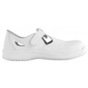 Białe-sandały-bezpieczne-wykonane-z-mikrofibry-z-kompozytowym-podnoskiem-ochronnym - PROTECT-WHITE-W07-S1-SRC